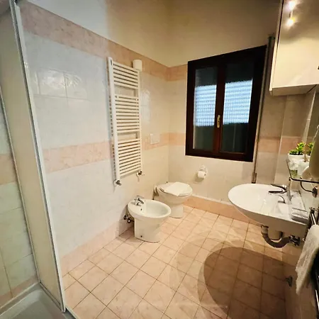 Quarto em Acomodações Particulares Venice *